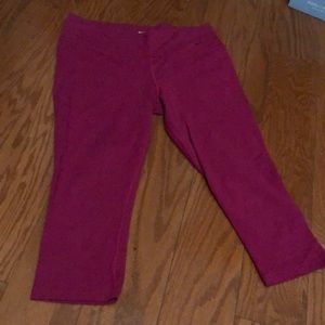 Like New Nike Berry Workout Capri Tights - L